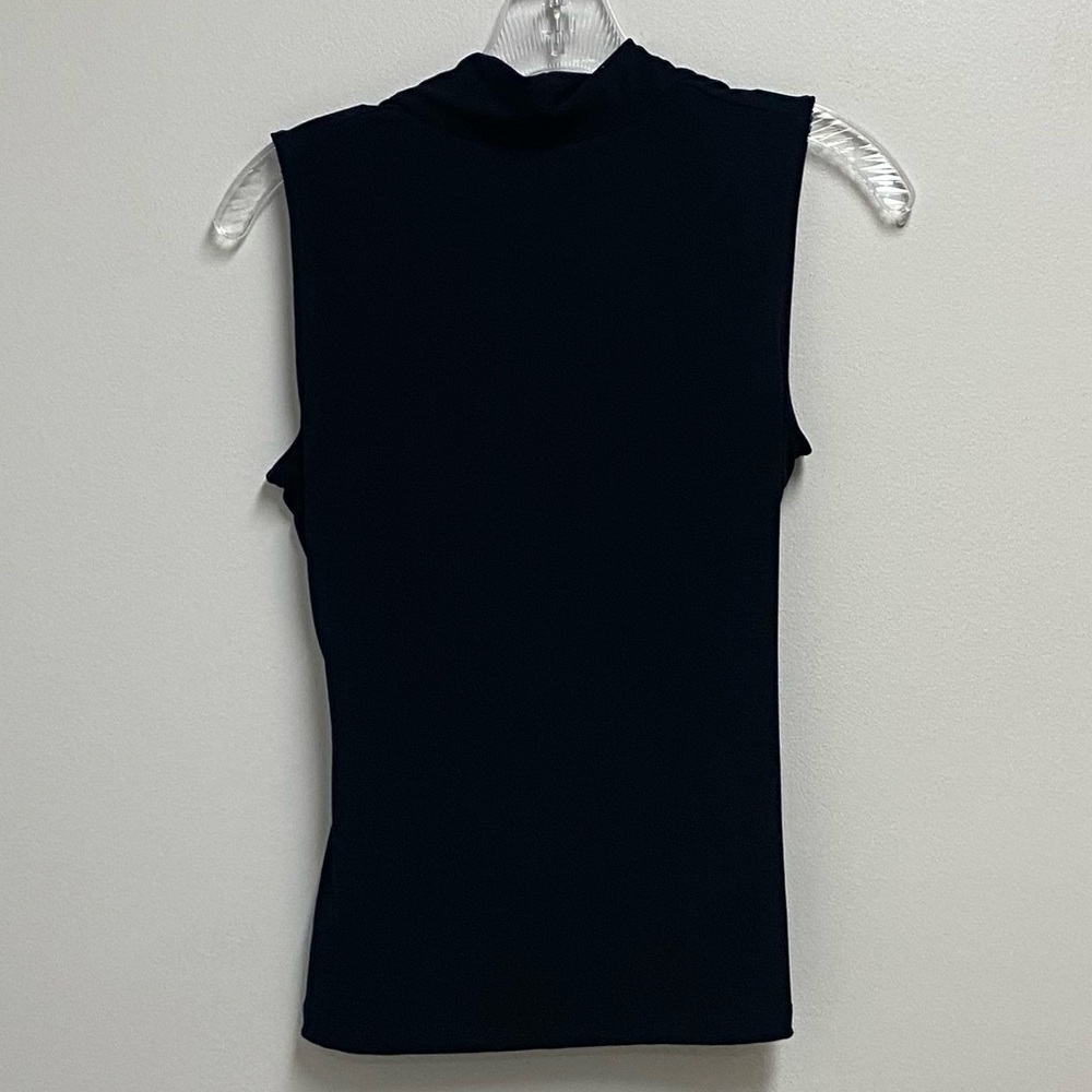 TAHARI Black Draped Women's Top blouse small - Picture 2 of 4